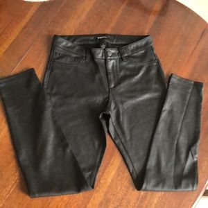 Roz & Ali pants size 10 black‎ color